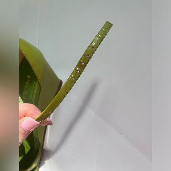 Prada strappy wedges. Patent leather. Lime green. EU 35.5, US Size 5.5. - Picture 10 of 16